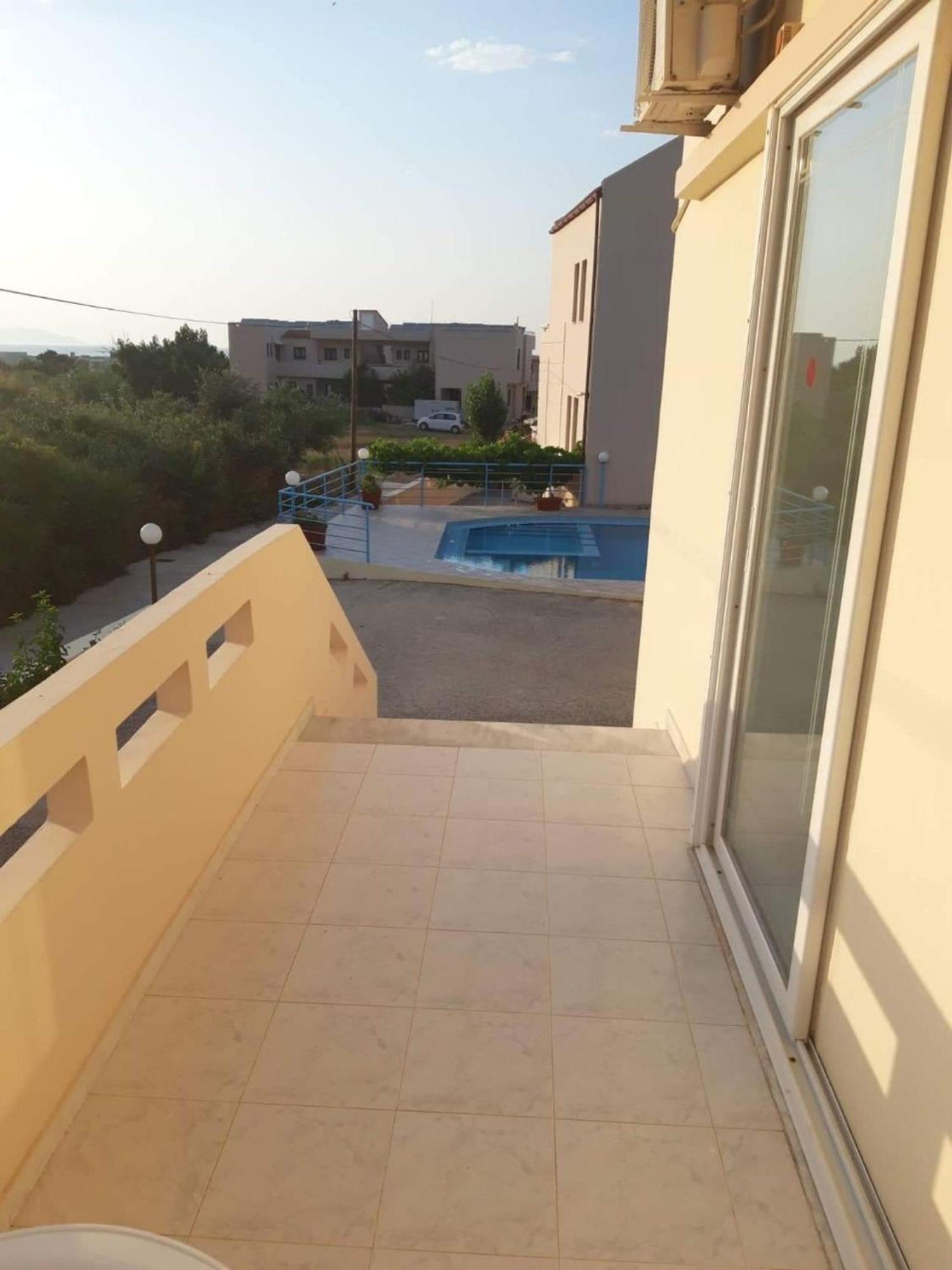 Litinas Apartments With Pool Agia Marina Eksteriør bilde