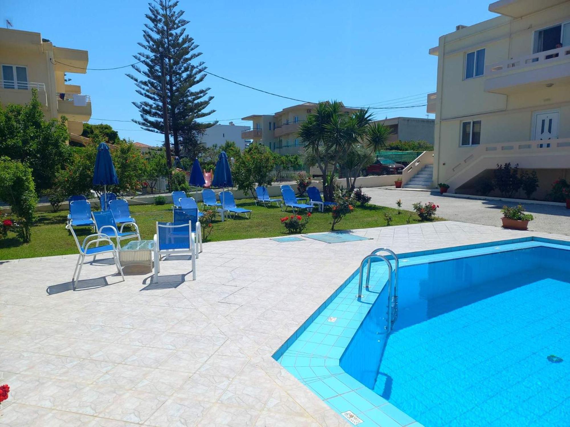 Litinas Apartments With Pool Agia Marina Eksteriør bilde