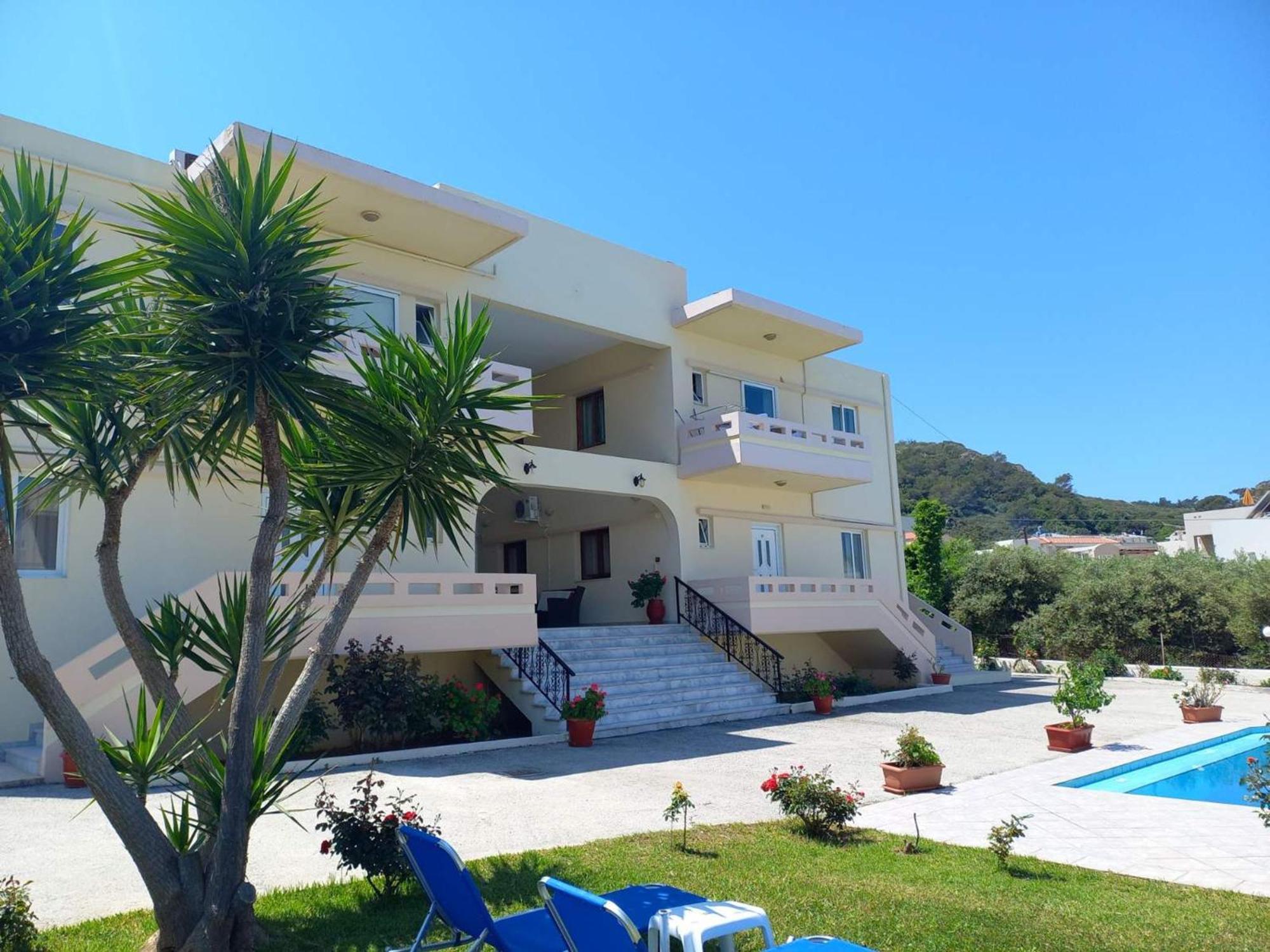 Litinas Apartments With Pool Agia Marina Eksteriør bilde